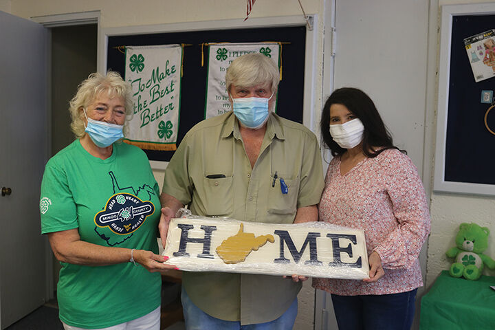 Mingo 4-H holds open house